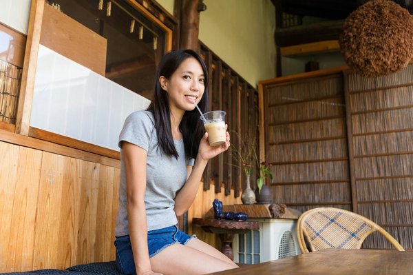 How to Train a Dog to Recognize and Respond to Different Tones of Voice?